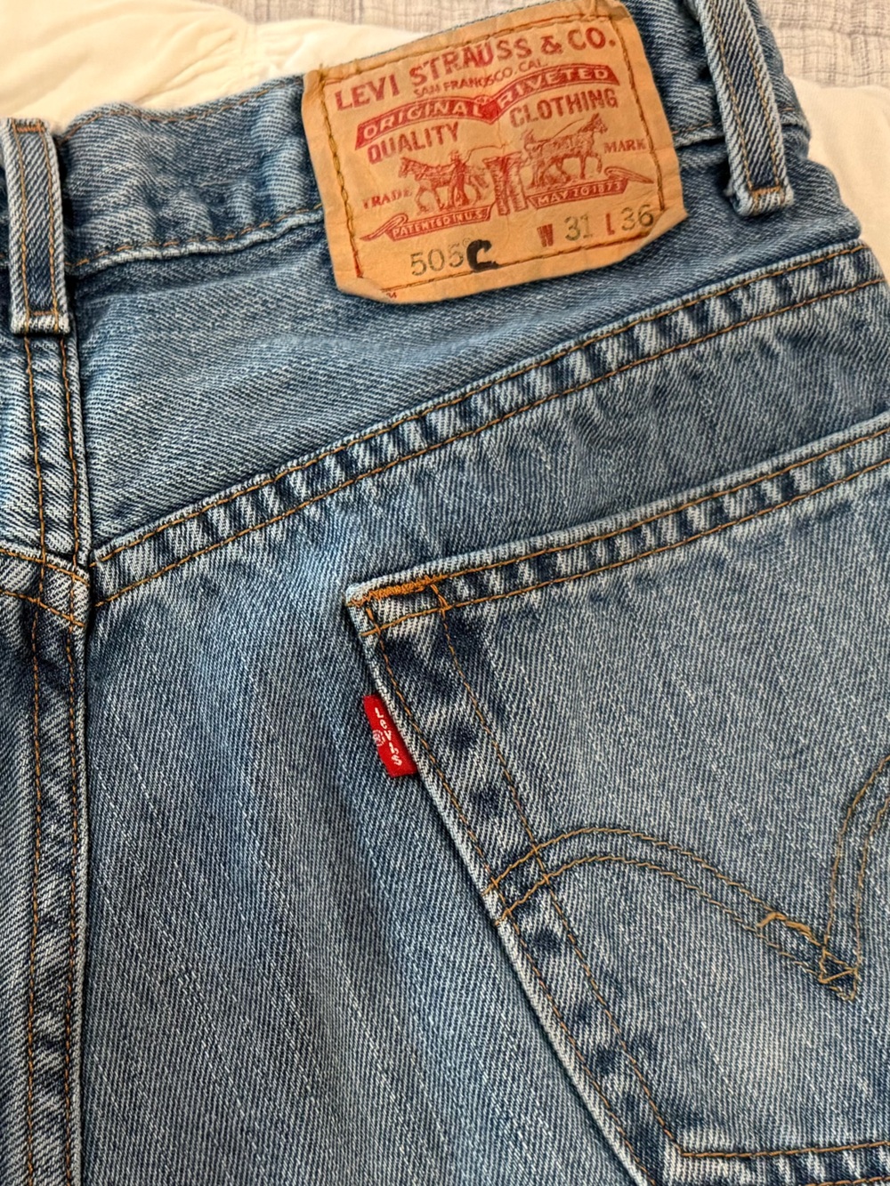 Levi's Men's 505 Light Blue Relaxed Fit Jeans with Signature Red Tab